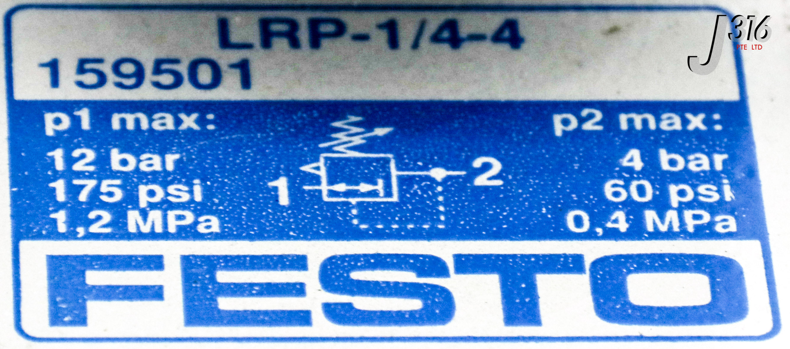 20607 FESTO PNEUMATIC REGULATOR 159501 W/ GAUGE 161127 LRP-1/4-4
